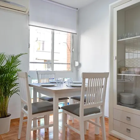 Charming 2 Bedroom At Triana Center By Oui * Sevilla