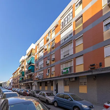 Apartamento Charming 2 Bedroom At Triana Center By Oui